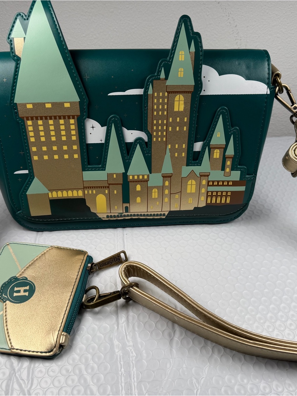 Loungefly Harry Potter Hogwarts Castle Crossbody Bag w/ Letter Coin Pouch EUC